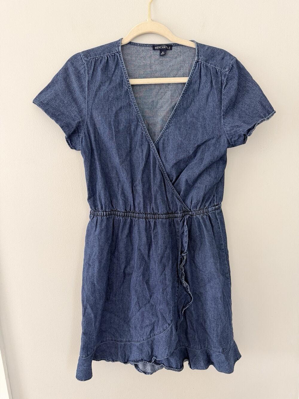 J Crew Mercantile Size Med Denim Chambray Ruffle Cottage Coastal Short Slvs
